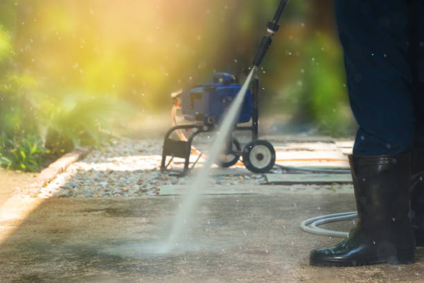 Professional Pressure Washing in Wapello, IA